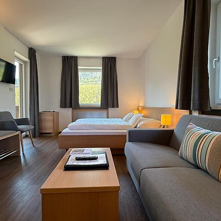 Hotel Toerggelehof Cermes Ngoại thất bức ảnh